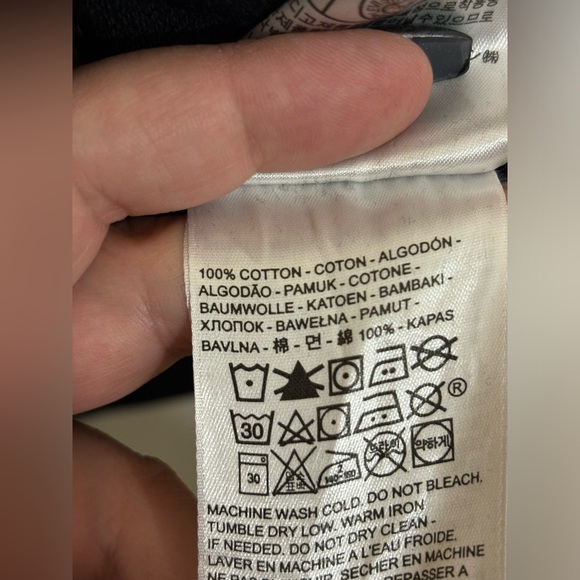 Levis Mens Black Camo Pullover Crew Neck Sweater - Size Medium - Picture 6 of 7